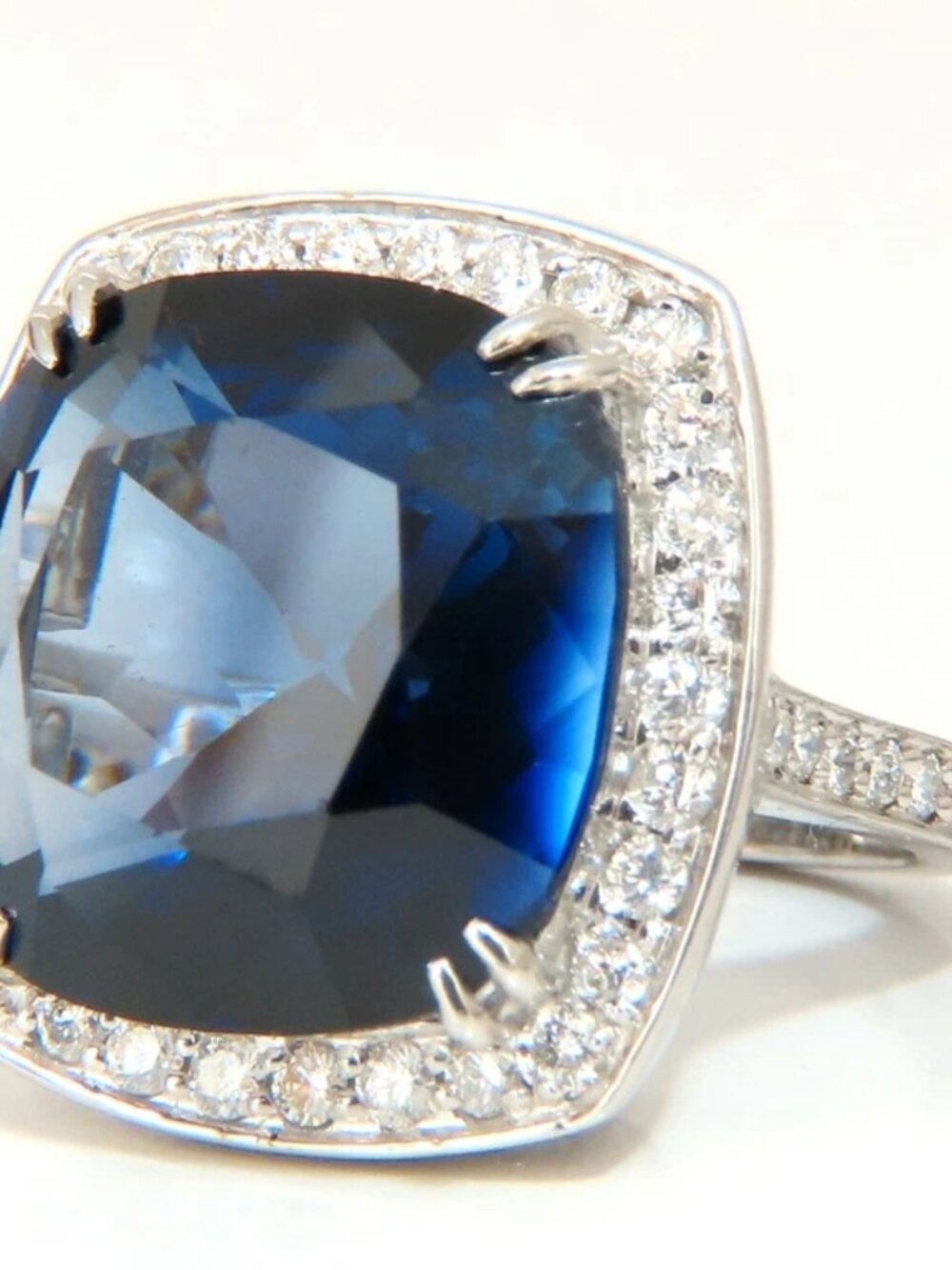 26ct Lab Sapphire diamonds Ring Vivid Royal blue 14 Karat*